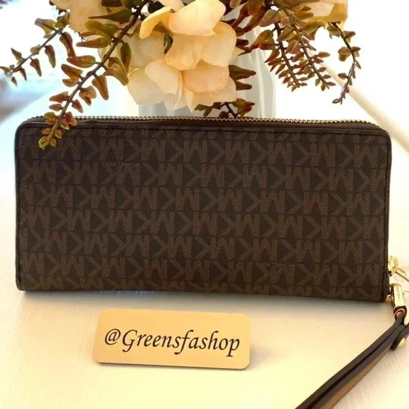 Michael kors large continental wallet in brown signature NEW - Picture 2 of 4